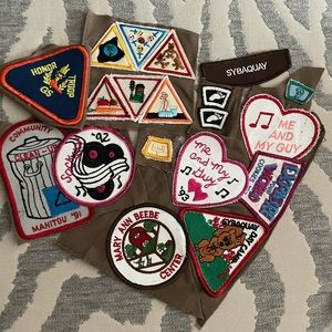 19 Vintage 1990s Girl Scout Patches
